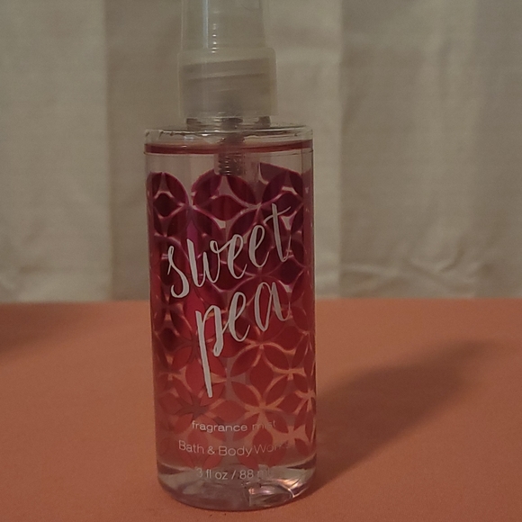 Bath & Body Works - Picture 3 of 5
